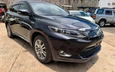 PAG11564 Toyota Harrier Hybrid